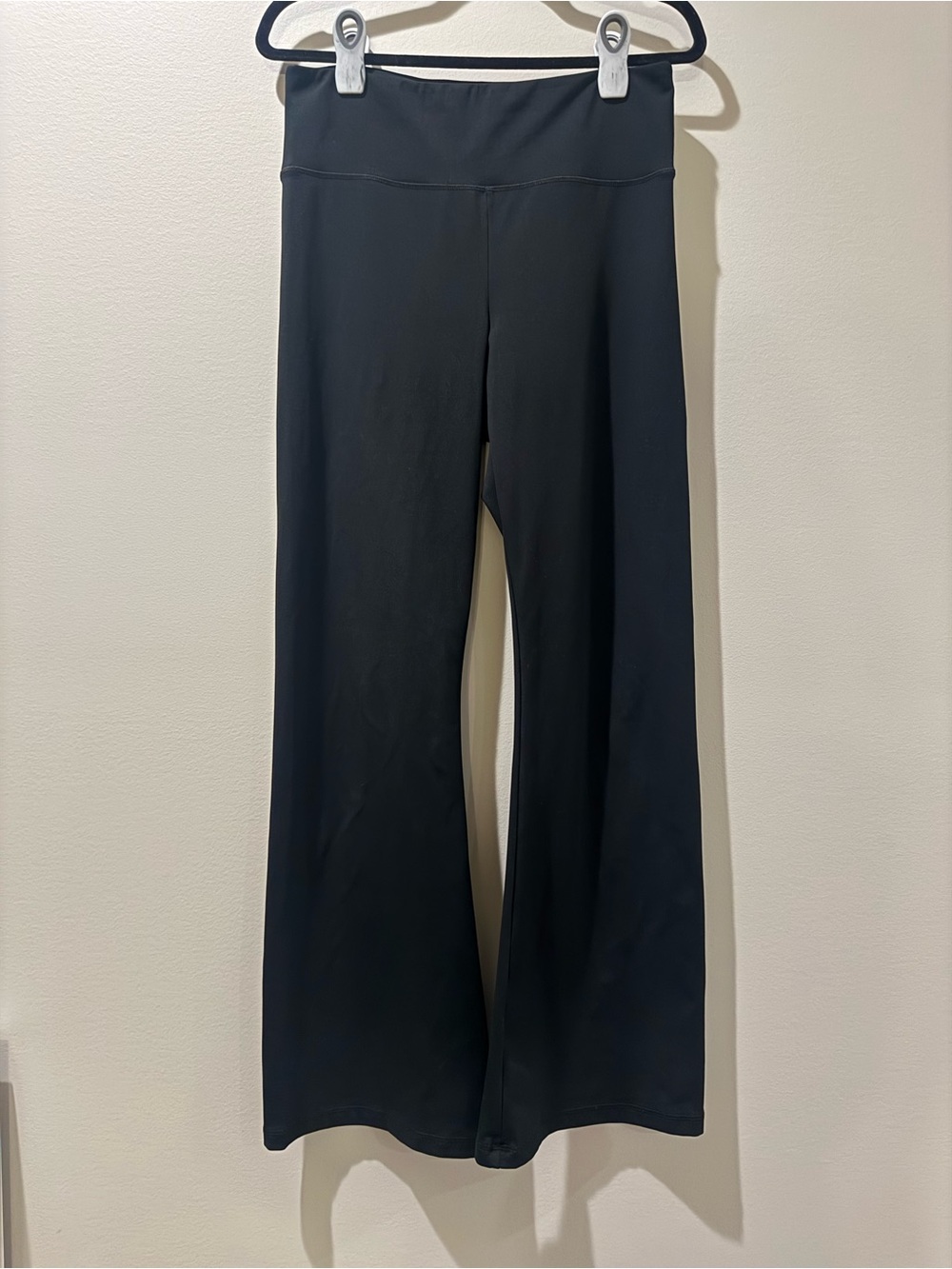 American Eagle The Everything Flare Black High Rise Yoga Legging Pants Large L